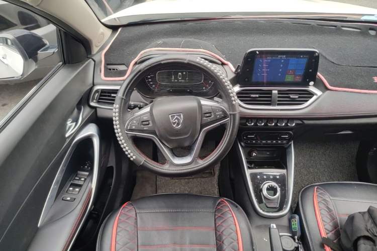 Used Baojun 510 2019 1.5L Automatic Prestige Edition China V Steering Wheel