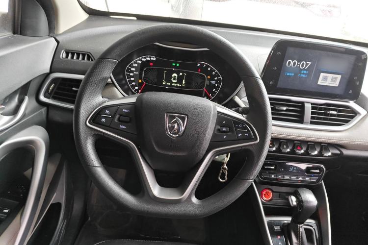 Used Baojun 510 2019 1.5L CVT Enjoyment Model China VI Emission Standard Steering Wheel