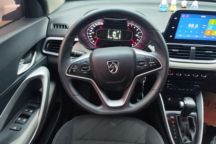 Used Baojun 510 2019 1.5L CVT Enjoyment Model China VI Emission Standard Steering Wheel