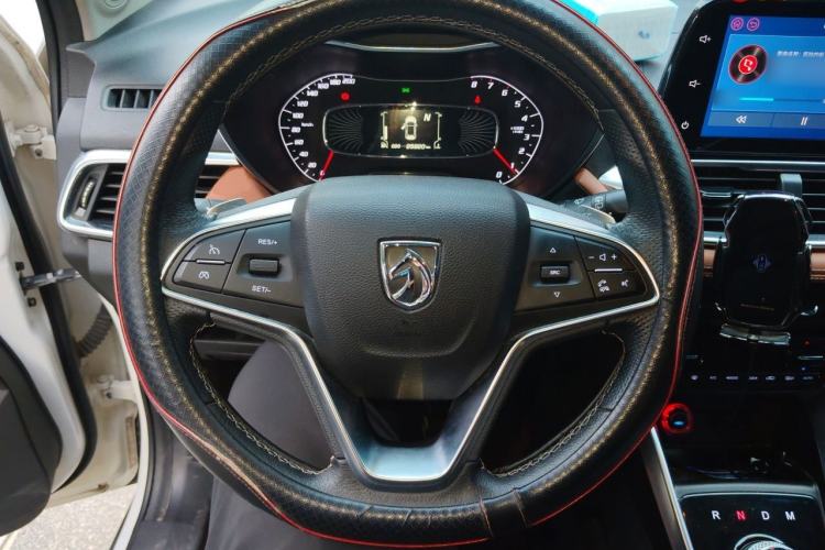 Used Baojun 510 2019 1.5L Automatic Premium Version National V Steering Wheel
