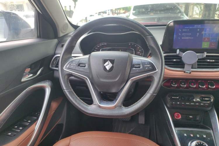 Used Baojun 510 2019 1.5L Automatic Premium Version National V Steering Wheel