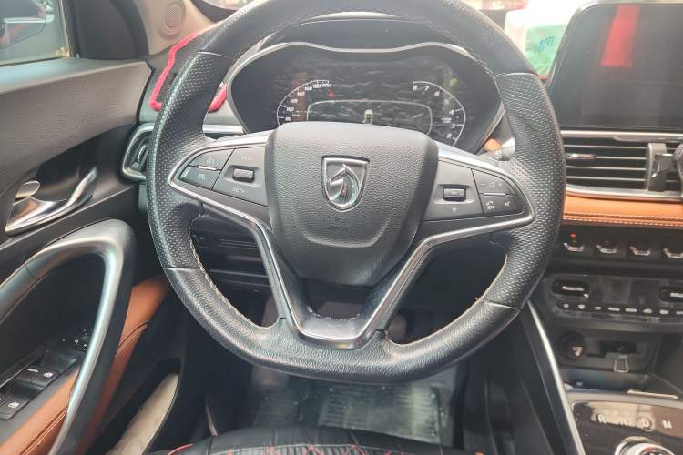 Used Baojun 510 2019 1.5L Automatic Premium Version National V Steering Wheel
