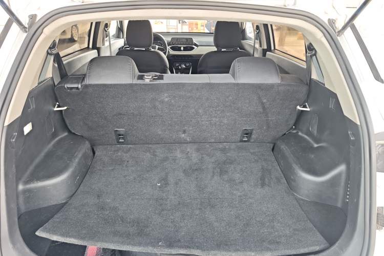 Used Baojun 510 2019 1.5L CVT Enjoyment Model China VI Emission Standard Trunk