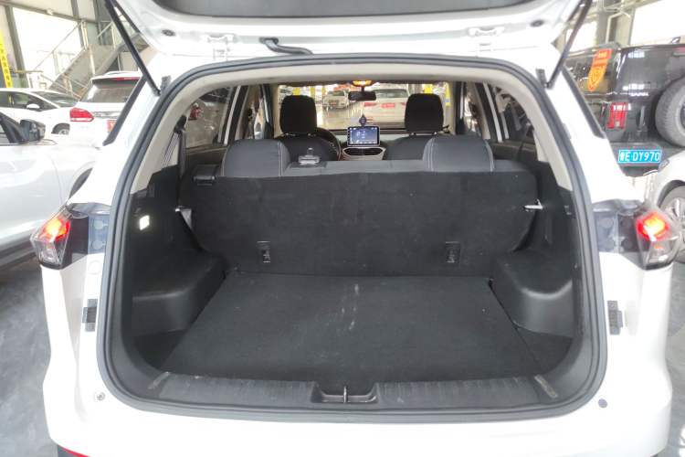 Used Baojun 510 2019 1.5L CVT Enjoyment Model China VI Emission Standard Trunk