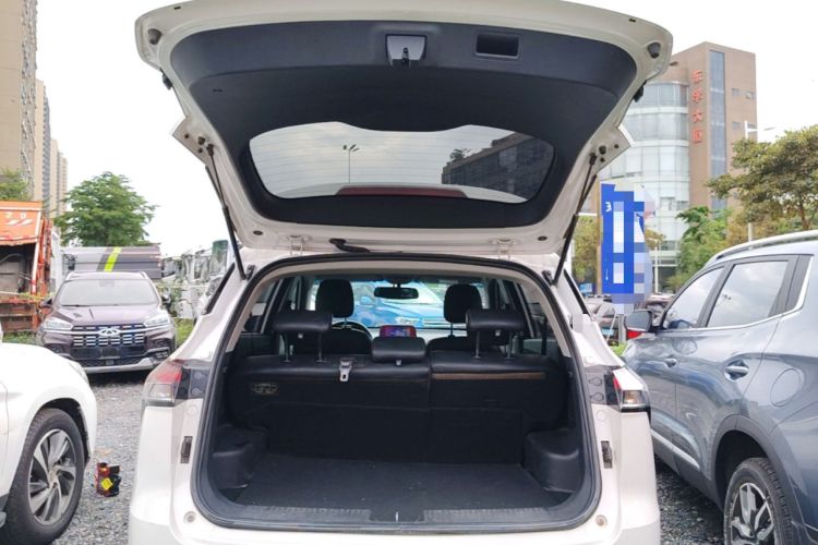 Used Baojun 510 2019 1.5L Automatic Premium Version National V Trunk
