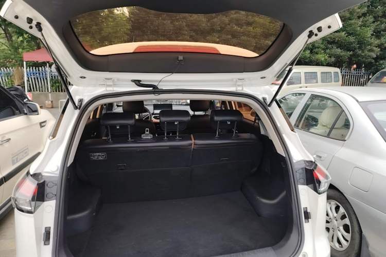 Used Baojun 510 2019 1.5L Automatic Premium Version National V Trunk