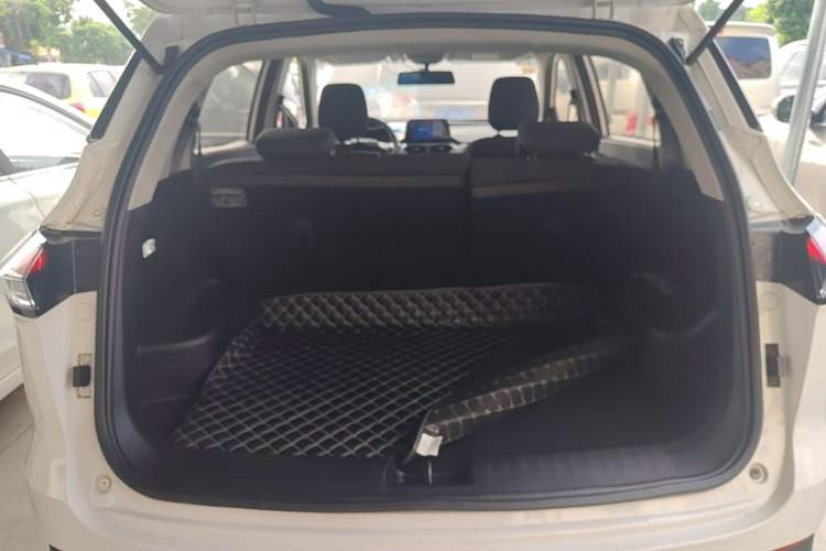 Used Baojun 510 2019 1.5L CVT Enjoyment Model China VI Emission Standard Trunk