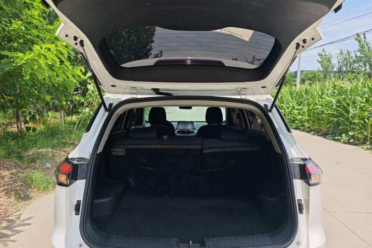 Used Baojun 510 2019 1.5L Manual Enjoyment Model China V Trunk
