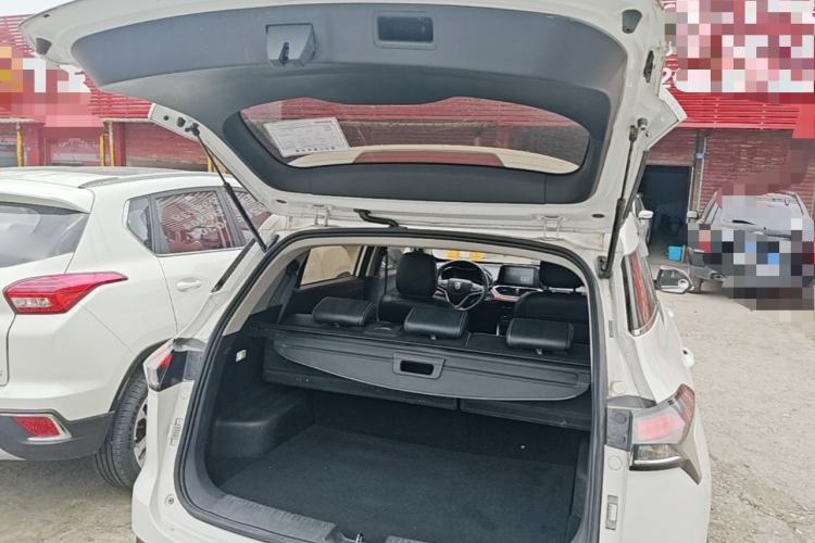 Used Baojun 510 2019 1.5L Manual Enjoyment Model 77kW China VI Trunk