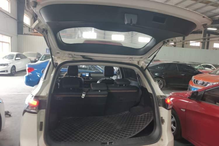 Used Baojun 510 2019 1.5L Automatic Prestige Edition China V Trunk