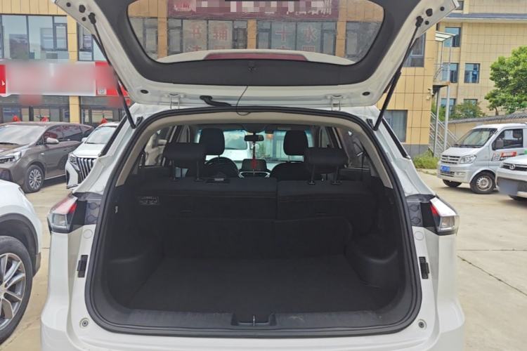 Used Baojun 510 2019 1.5L Manual Enjoyment Model 73kW China VI Trunk