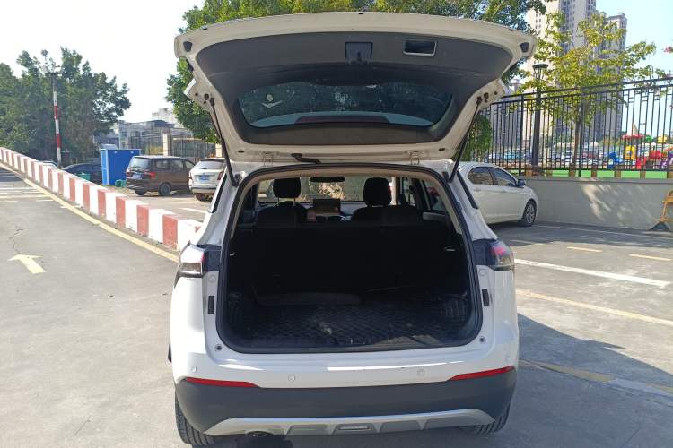 Used Baojun 510 2019 1.5L CVT Enjoyment Model China VI Emission Standard Trunk