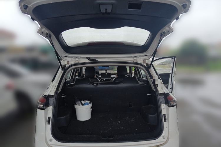 Used Baojun 510 2019 1.5L Manual Jingxiang Model 73kW China VI Emission Standard Trunk