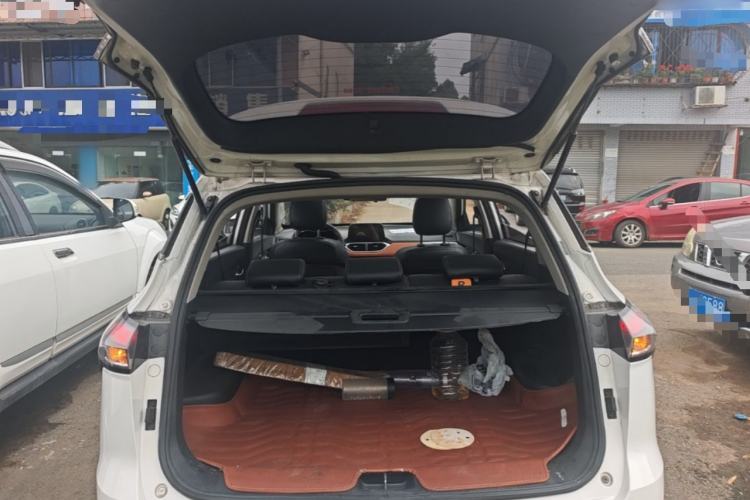 Used Baojun 510 2019 1.5L Automatic Premium Version National V Trunk