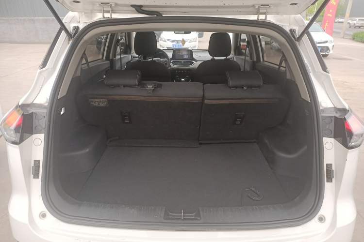 Used Baojun 510 2019 1.5L Manual Enjoyment Model China V Trunk