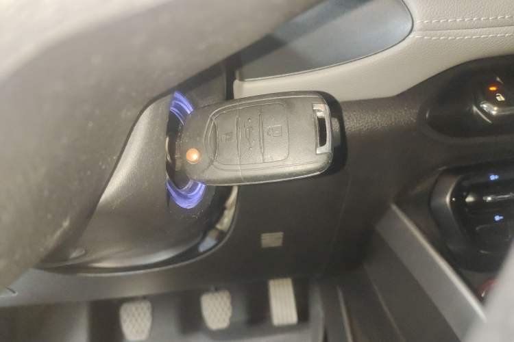 Used Baojun 510 2019 1.5L Manual Enjoyment Model 77kW China VI Emission Standard Vehicle Key