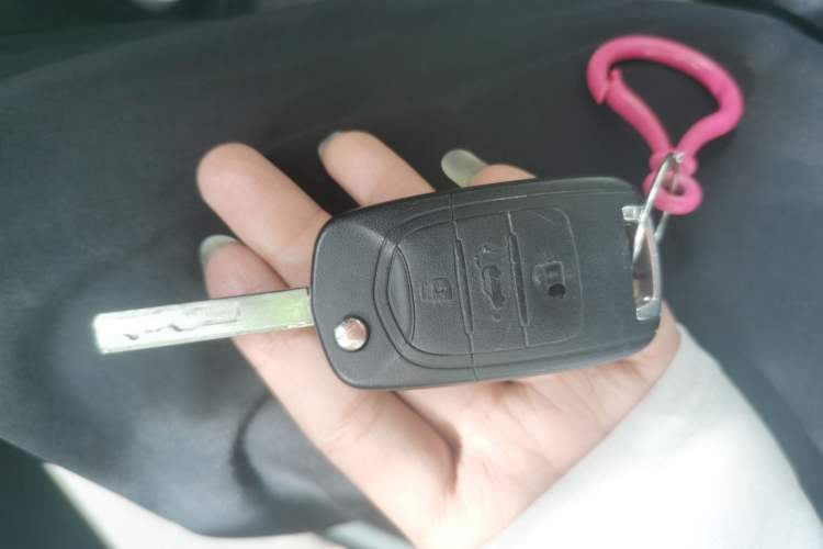 Used Baojun 510 2019 1.5L Manual Enjoyment Model 77kW China VI Emission Standard Vehicle Key