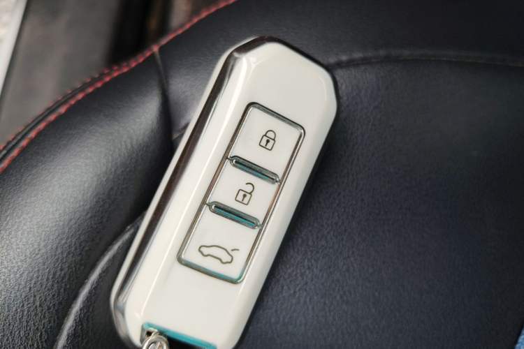 Used Baojun 510 2019 1.5L Automatic Premium Version National V Vehicle Key