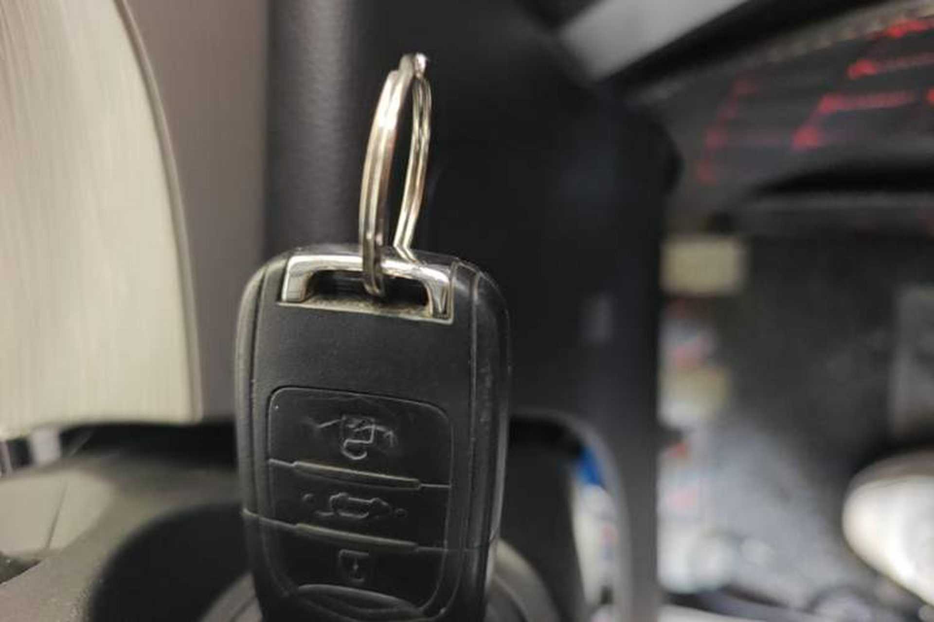 Used Baojun 510 2019 1.5L Manual Jingxiang Model 77kW China VI Emission Standard Vehicle Key