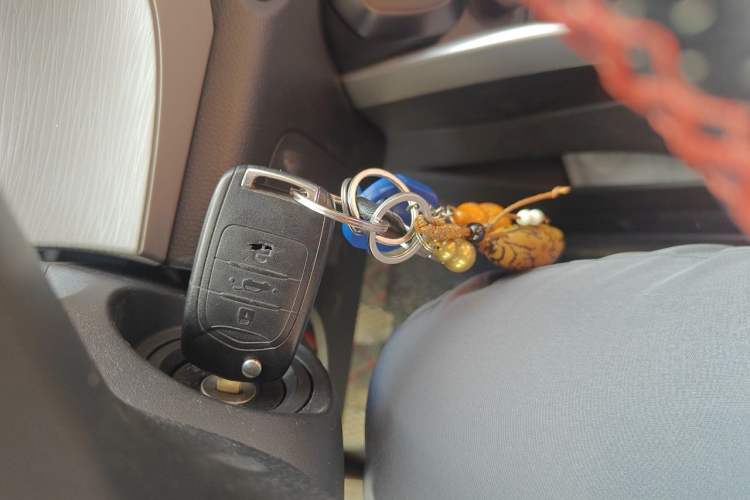 Used Baojun 510 2019 1.5L Manual Jingxiang Model 77kW China VI Emission Standard Vehicle Key