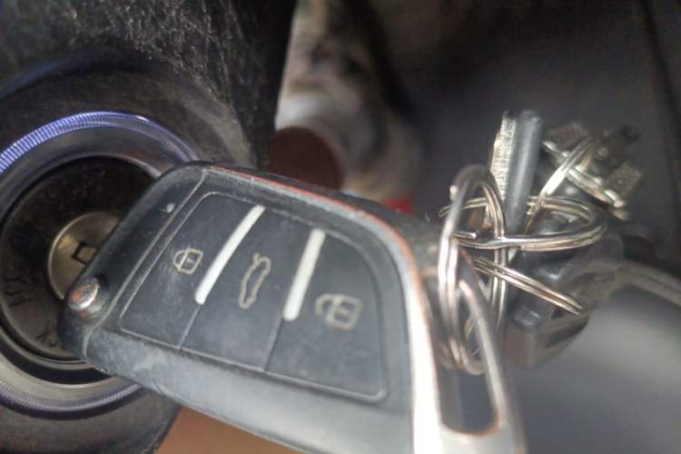 Used Baojun 510 2019 1.5L Manual Enjoyment Model 77kW China VI Emission Standard Vehicle Key
