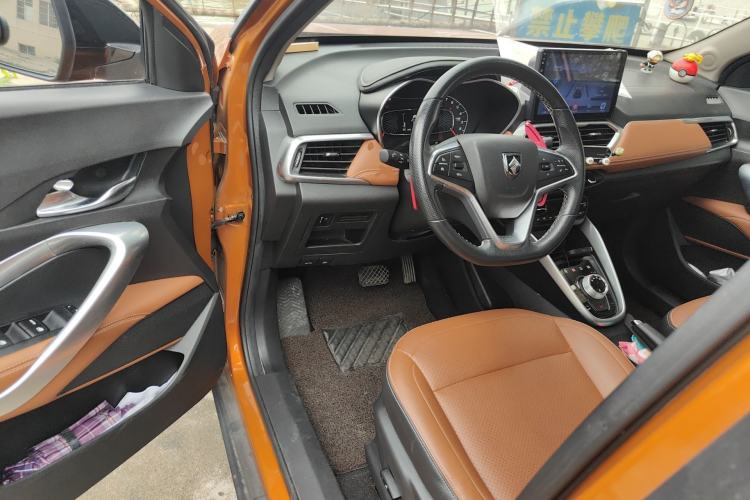 Used Baojun 510 2019 1.5L Automatic Premium Version National V Driver Seat