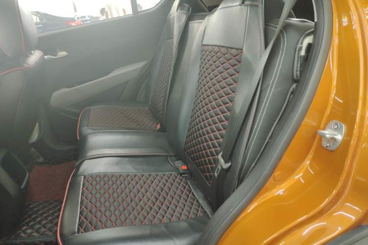 Used Baojun 510 2019 1.5L Manual Jingxiang Model 77kW China VI Emission Standard Left Rear Seat