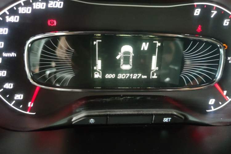 Used Baojun 510 2019 1.5L Automatic Premium Version National V Odometer Close Up