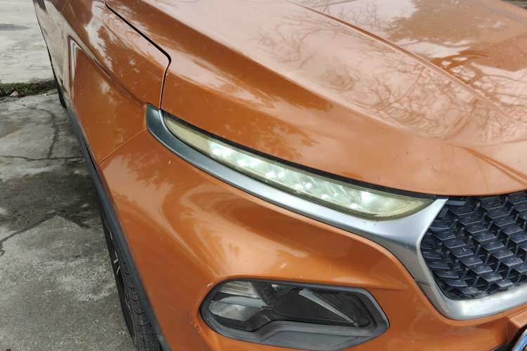 Used Baojun 510 2019 1.5L Automatic Premium Version National V Right Front Headlight