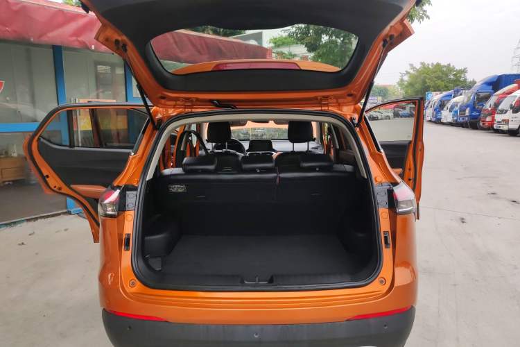 Used Baojun 510 2019 1.5L Manual Enjoyment Model 77kW China VI Trunk