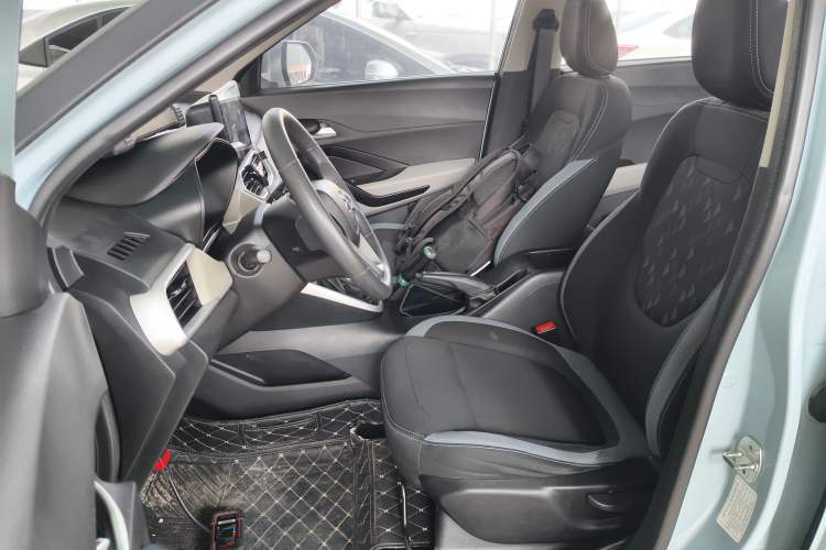 Used Baojun 510 2021 1.5L CVT Enjoy Edition Left Front Seat