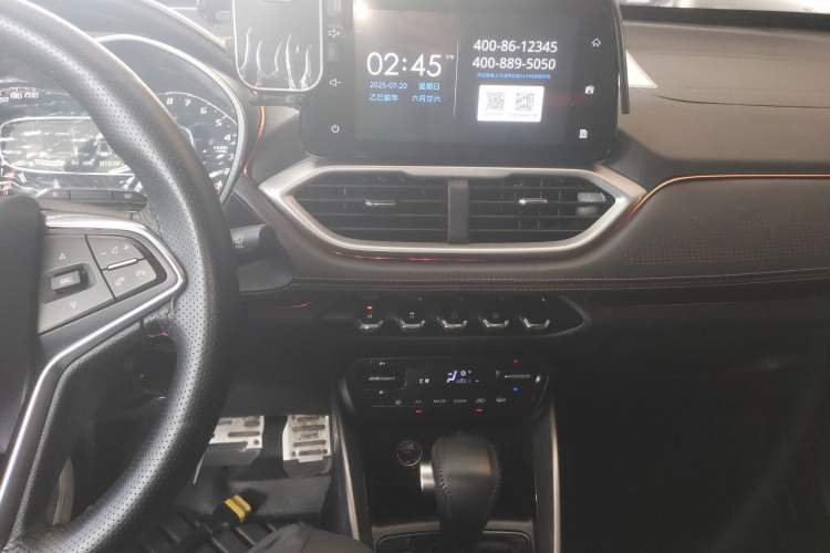 Used Baojun 510 2021 1.5L CVT Enjoyment Model Audio And AC Panel