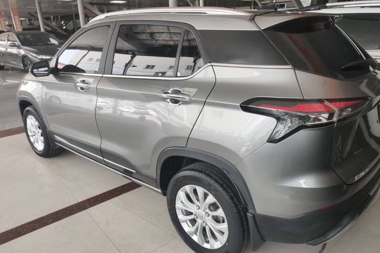 Used Baojun 510 2021 1.5L CVT Enjoyment Model Exterior 3