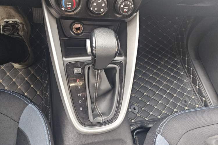 Used Baojun 510 2021 1.5L CVT Enjoy Edition Gear Lever