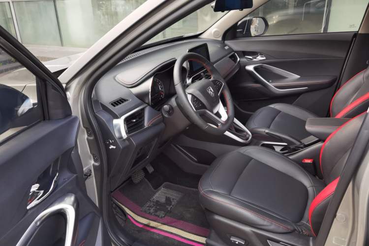 Used Baojun 510 2021 1.5L CVT Premium Model Interior 2