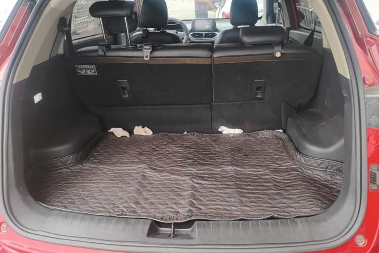Used Baojun 510 2021 1.5L CVT Enjoyment Model Trunk