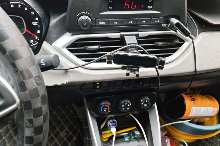 Used Baojun 510 2021 1.5L Manual Jingxiang Edition Audio And AC Panel
