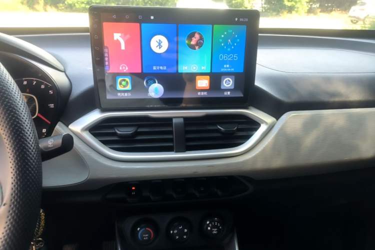 Used Baojun 510 2021 1.5L Manual Jingxiang Edition Audio And AC Panel