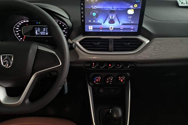 Used Baojun 510 2021 1.5L Manual Jingxiang Edition Audio And AC Panel