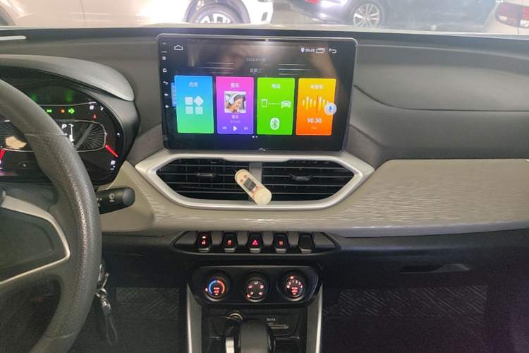 Used Baojun 510 2021 1.5L CVT Enjoy Edition Audio And AC Panel