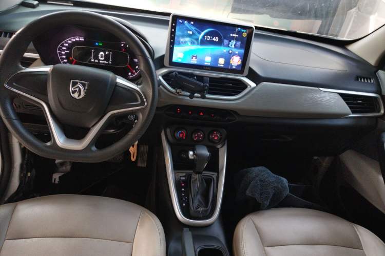 Used Baojun 510 2021 1.5L CVT Enjoy Edition Audio And AC Panel