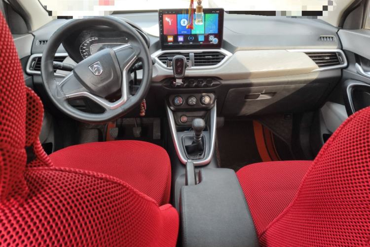 Used Baojun 510 2021 1.5L Manual Jingxiang Edition Center Console