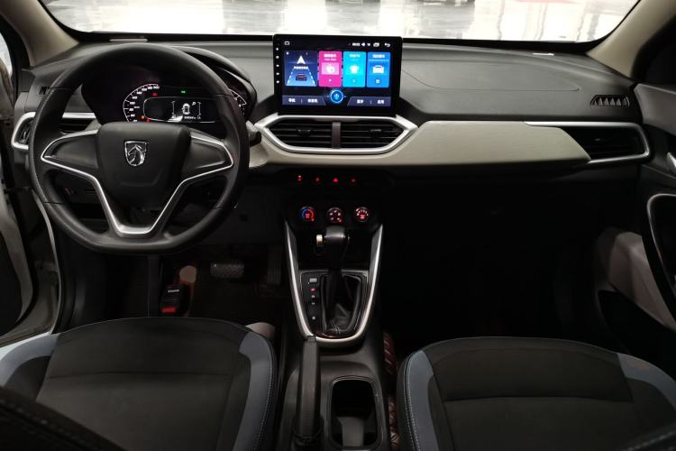 Used Baojun 510 2021 1.5L CVT Enjoy Edition Center Console