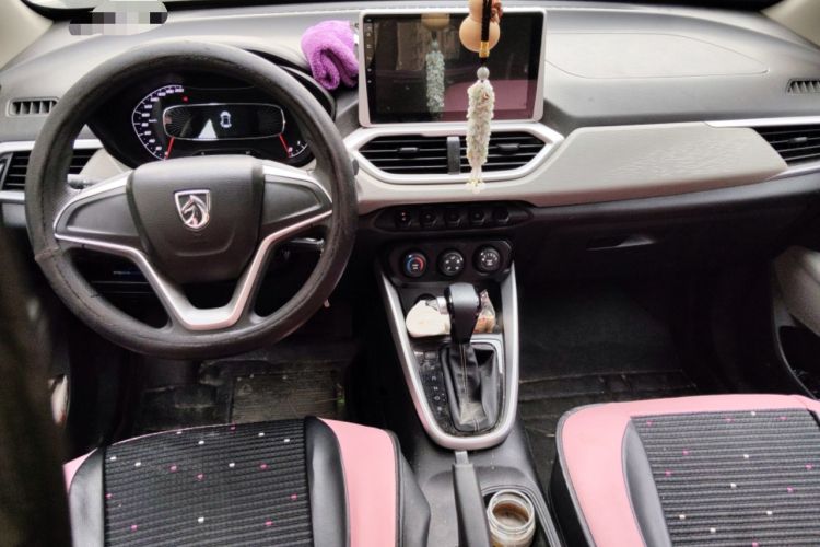 Used Baojun 510 2021 1.5L CVT Enjoy Edition Center Console