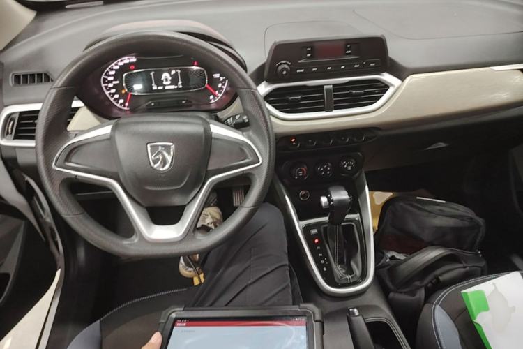Used Baojun 510 2021 1.5L CVT Enjoy Edition Center Console