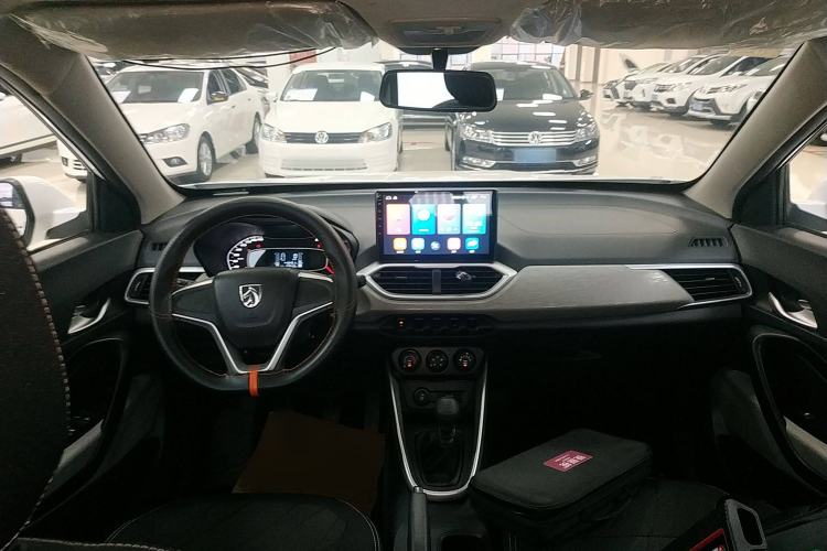 Used Baojun 510 2021 1.5L Manual Jingxiang Edition Center Console