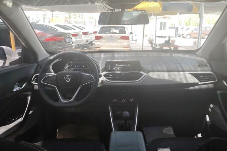 Used Baojun 510 2021 1.5L Manual Jingxiang Edition Center Console
