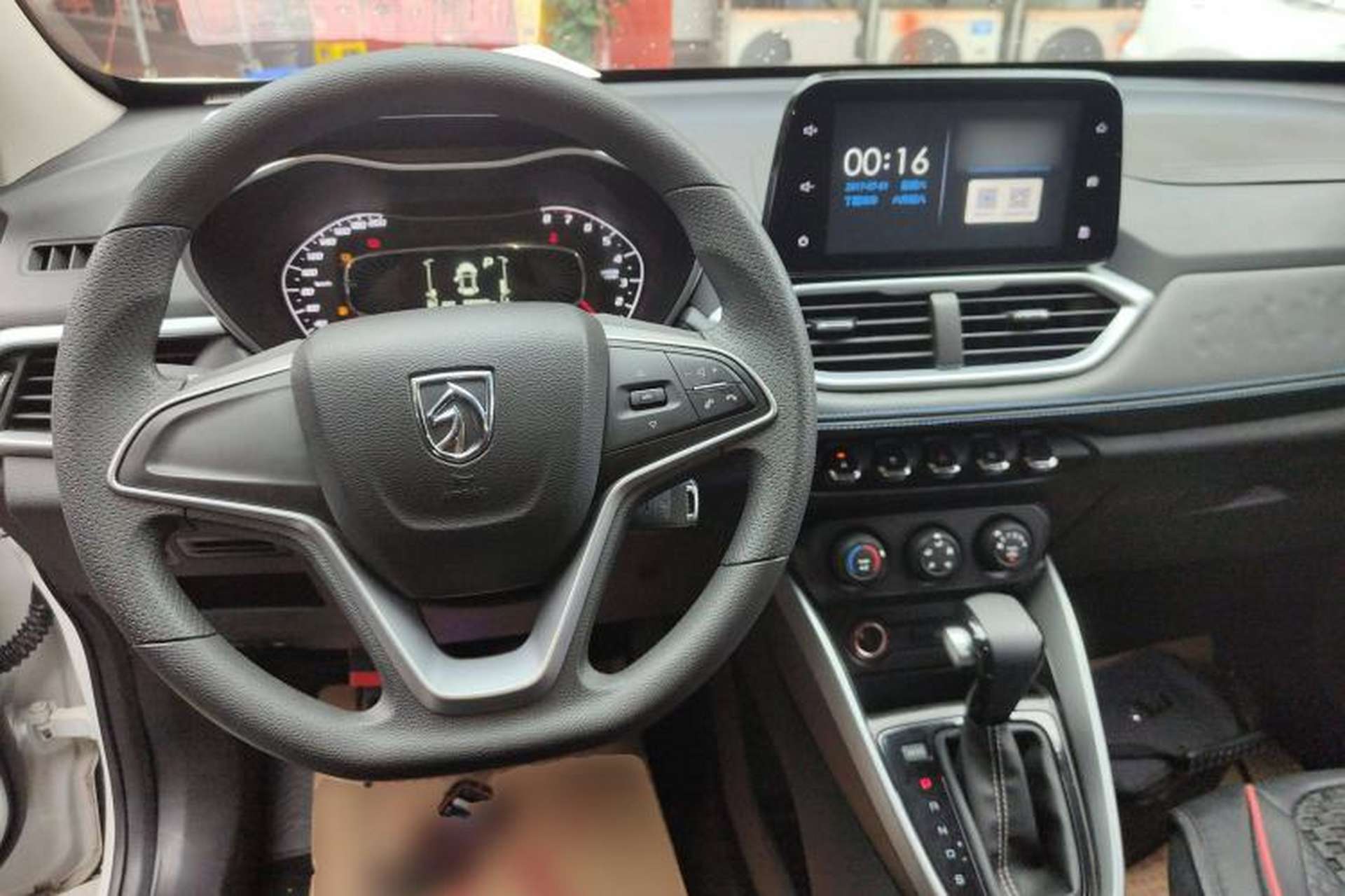 Used Baojun 510 2021 1.5L CVT Enjoyment Model Center Console