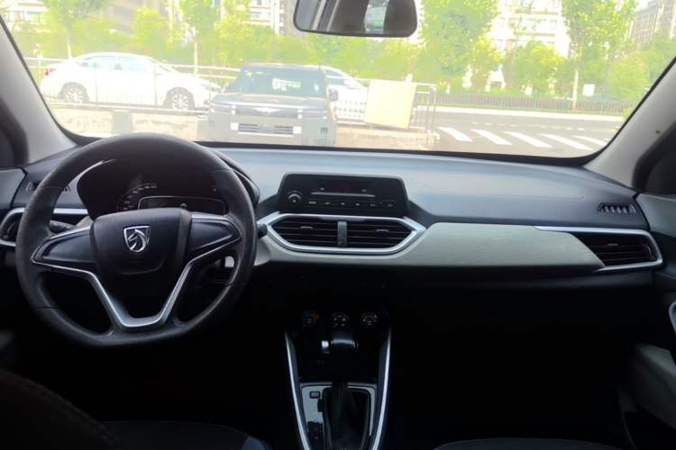 Used Baojun 510 2021 1.5L CVT Enjoy Edition Center Console