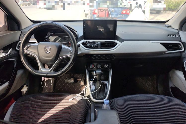 Used Baojun 510 2021 1.5L CVT Enjoy Edition Center Console